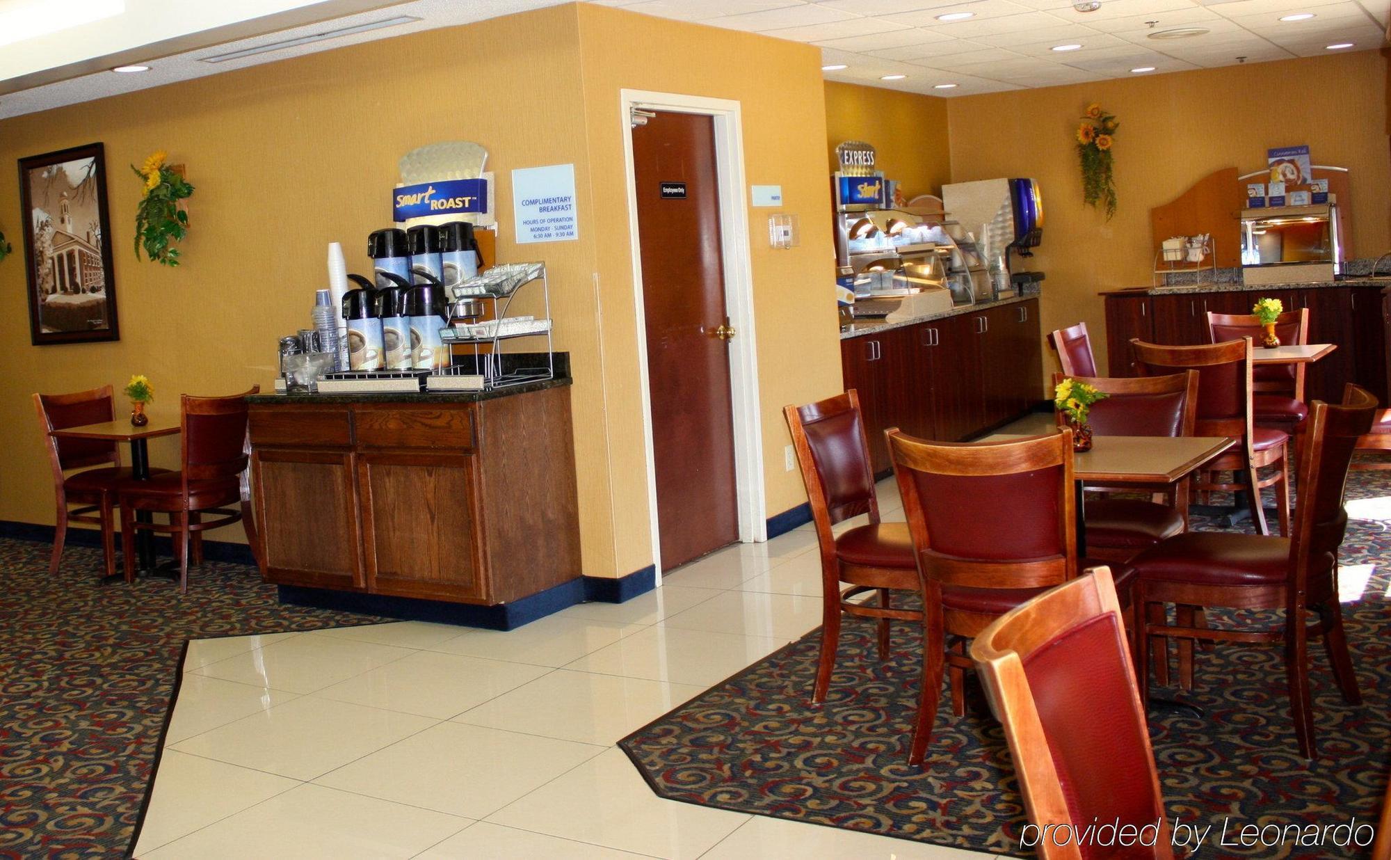 Holiday Inn Express Hillsborough-Durham Area By Ihg Esterno foto